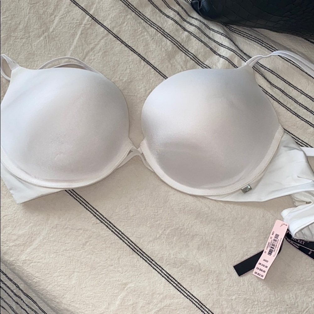NWT VICTORIA SECRET VERY SEXY PUSH UP BRA